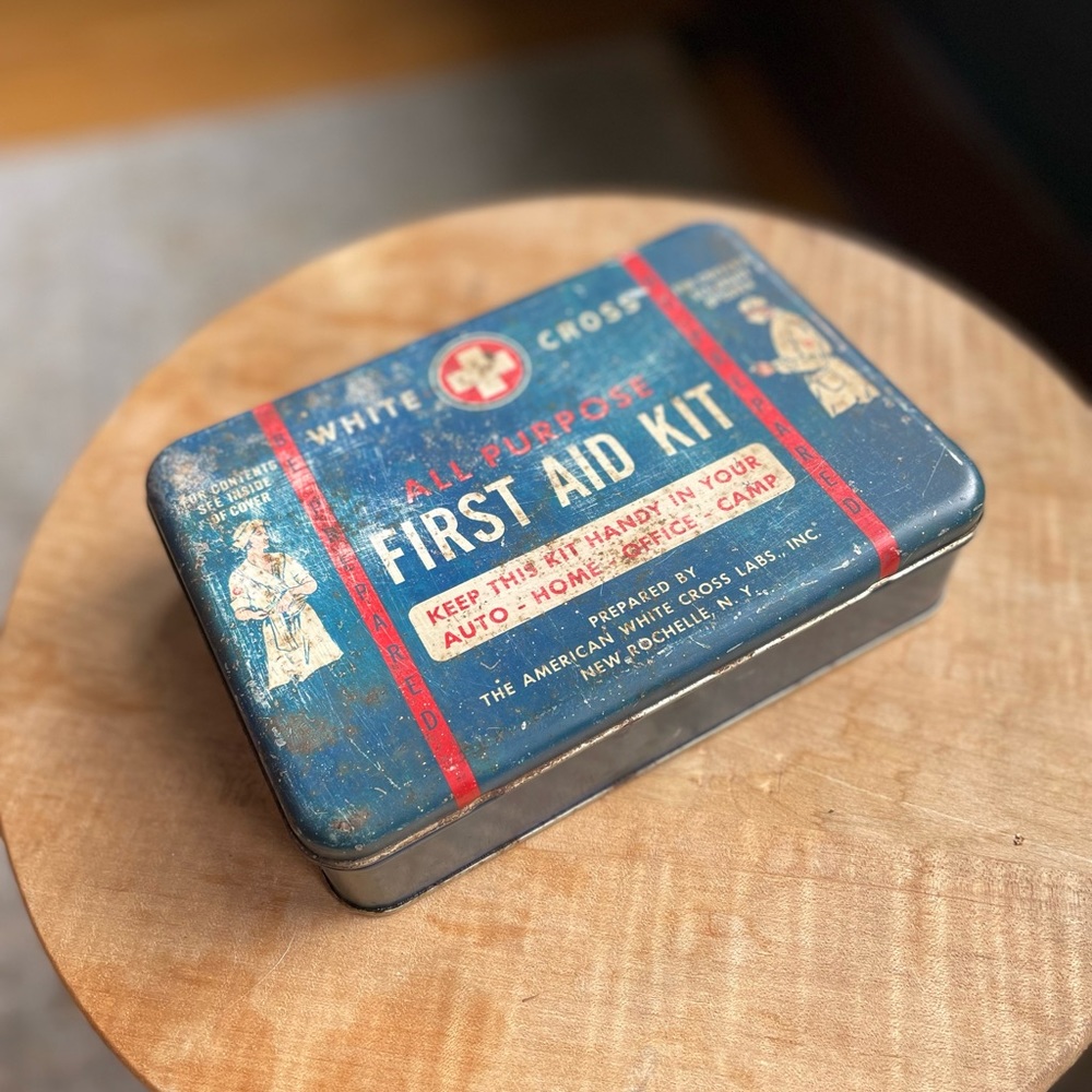 Vintage/antique White cross first aid kit